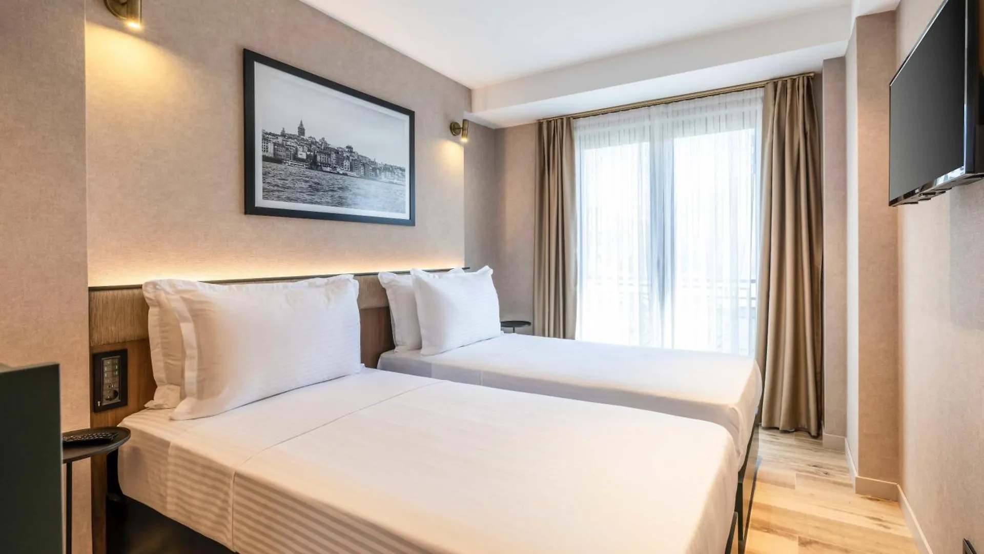 Emilion Hotel Istanbul 0*,